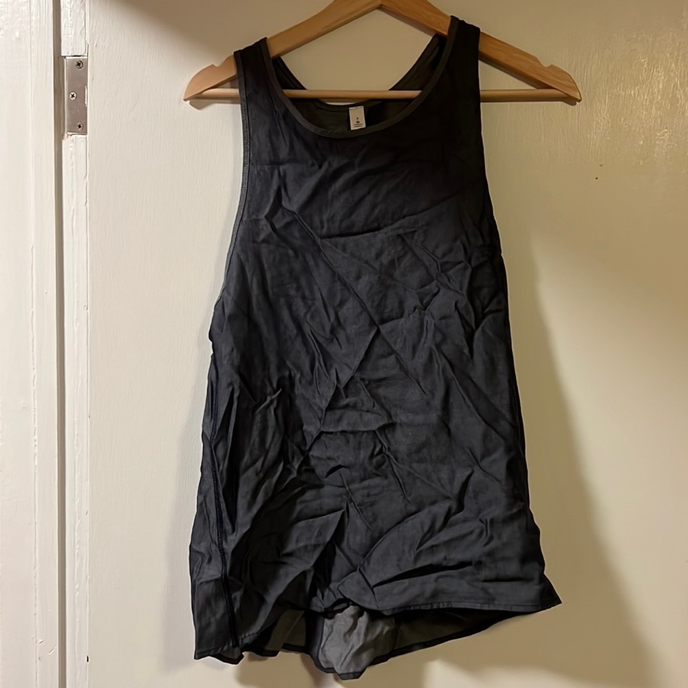 Lululemon tank top